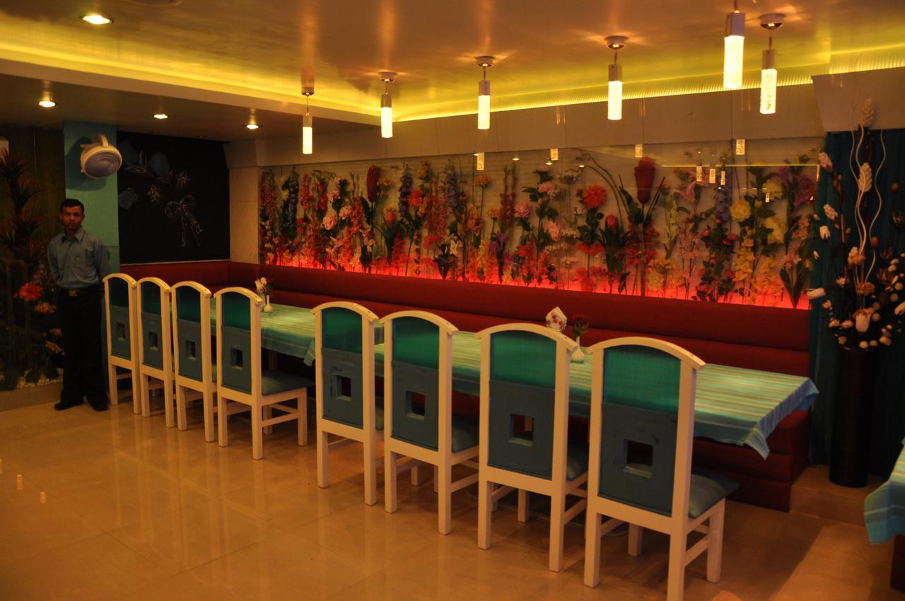 Hotel The Uday Regency Kota  Dış mekan fotoğraf